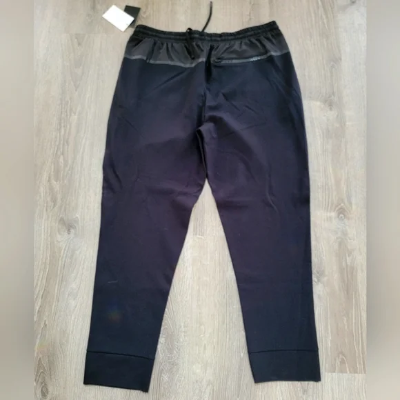 BRAND NEW DKNY Black Joggers Pants Men's Size XL - Picture 2 of 5